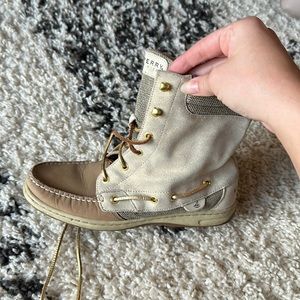 SOLD Sperry Lace up boots